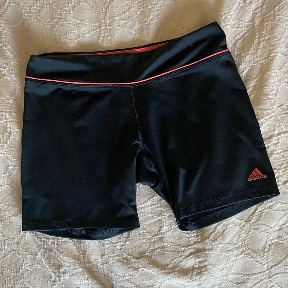 Adidas Womens Bike Shorts Size Large Gray/Coral